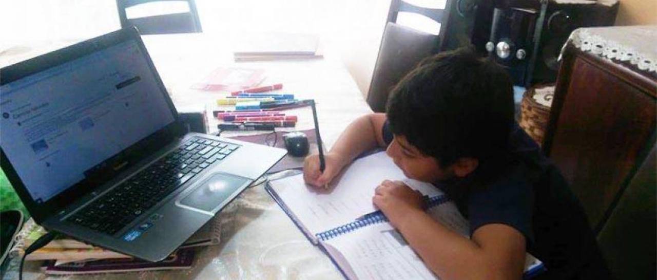 Cambian a clases virtuales ante la escasez de combustible en Trinidad