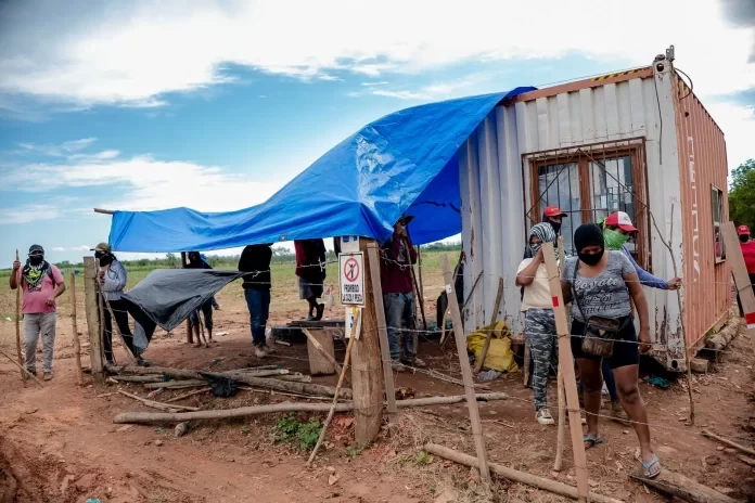 Denuncian que tierras de Las Londras son parte de una negociación para levantar bloqueos Denuncian que tierras de Las Londras son parte de una negociación para levantar bloqueos