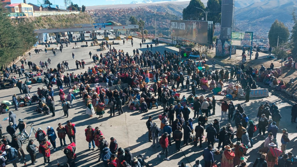 Bloqueo en el peaje de la autopista