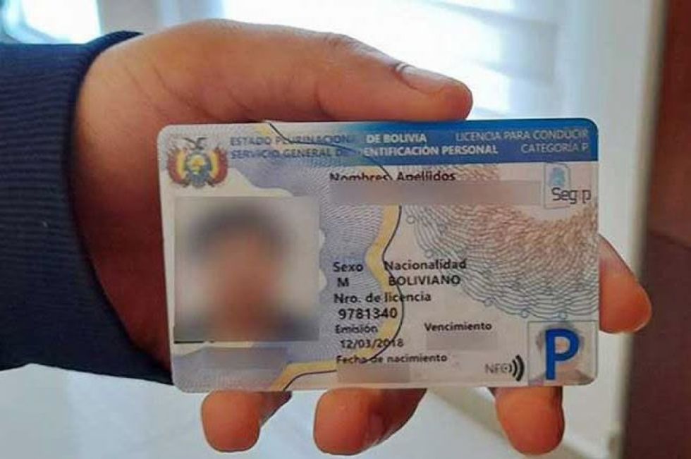 Tarija: Investigan a exfuncionario del SEGIP por vender licencias Tarija: Investigan a exfuncionario del SEGIP por vender licencias