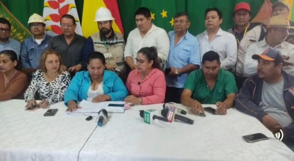 Definen cronograma de abastecimiento regulado para cargar combustible en Trinidad, Comité Cívico declara emergencia y exige medidas urgentes