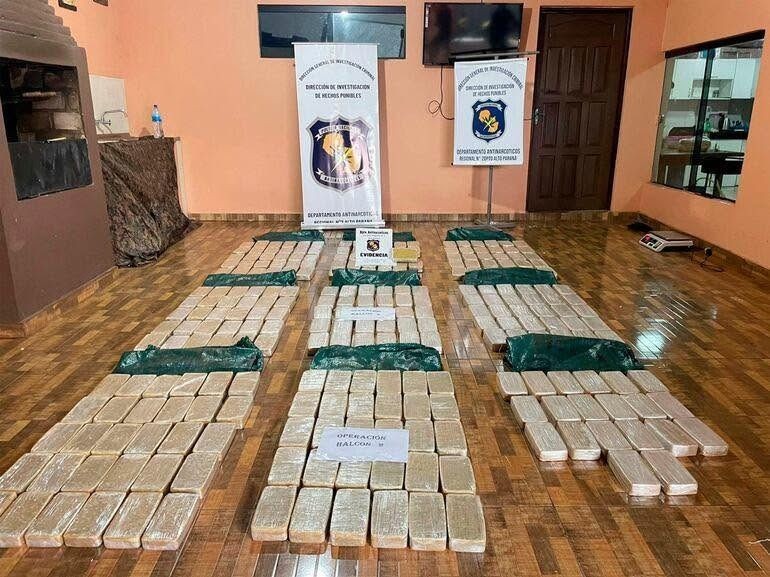 Condenan a piloto boliviano por narcotráfico tras caer en Paraguay en una avioneta con 265 kilos de droga- Condenan a piloto boliviano por narcotráfico tras caer en Paraguay en una avioneta con 265 kilos de droga