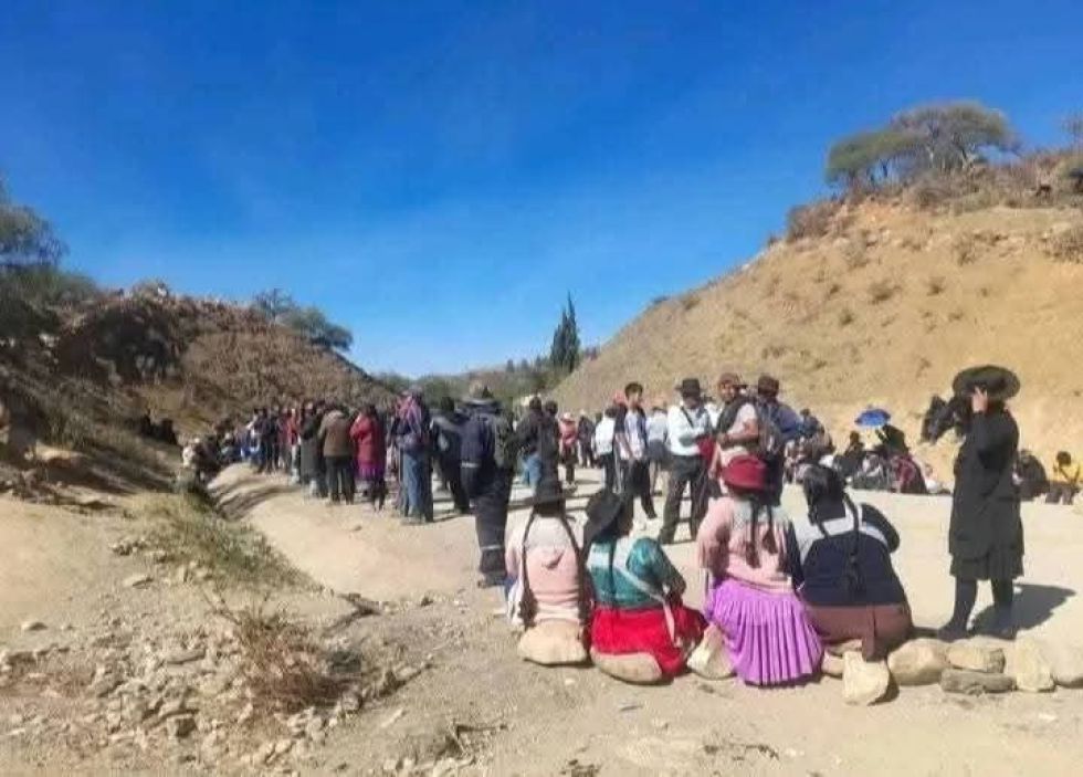 En Zudáñez determinaron levantar el punto de bloqueo.