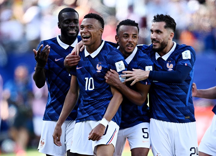 Francia 3 - Senegal 1. (REUTERS).
