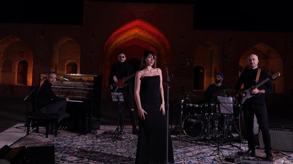 Iran | Konzert Parastoo Ahmadi Iran | Konzert Parastoo Ahmadi