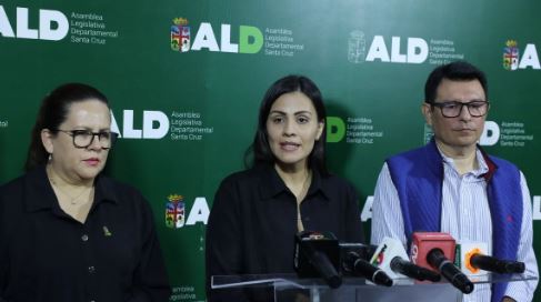 Admiten acción popular contra bloqueos presentada por la presidenta de la Asamblea Legislativa Departamental cruceña