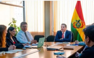 Misión italiana invertirá 300 mil euros en industria de sandalias bioecológicas en Bolivia